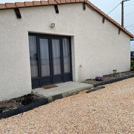 Petite Maison En Pleine Campagne Labastide-Gabausse Exterior photo